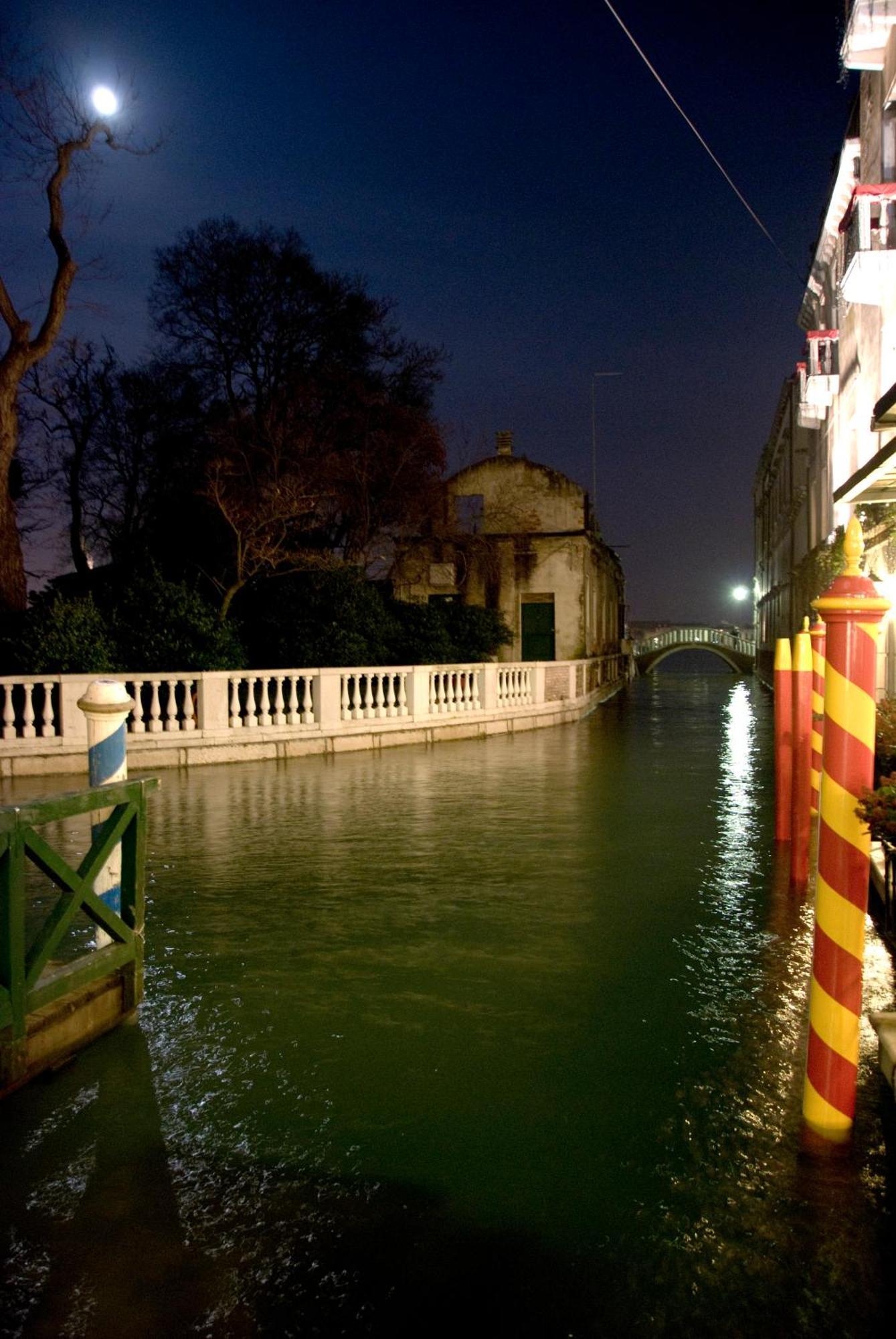 Soderini Splendor: First Floor Palazzo Charm At Castello Square * Venecia