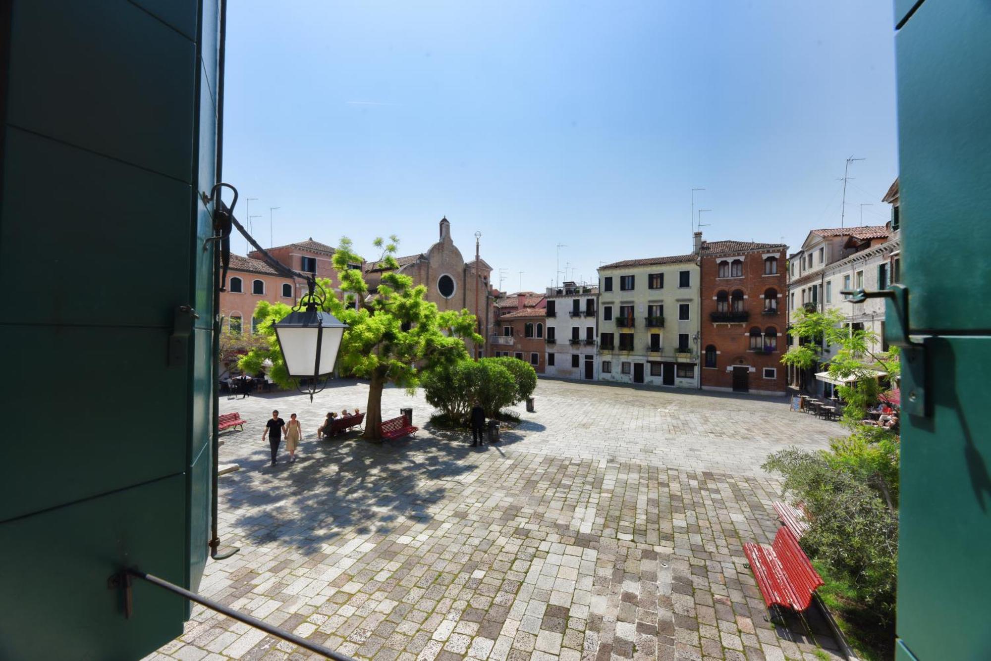 Soderini Splendor: First Floor Palazzo Charm At Castello Square * Venice